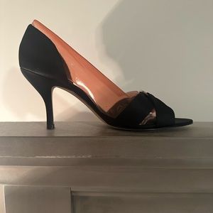 NINA HEELS IN EXCELLENT CONDITION!